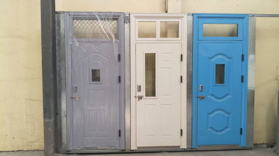 南郑学校教室门