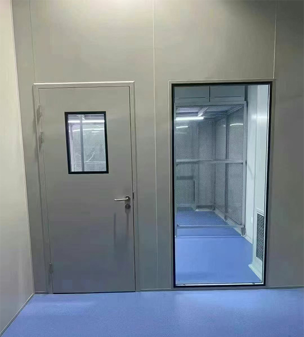 学校教学楼完成南郑防火门标准化安装