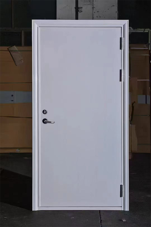 社区活动中心加装南郑防火门保障居民安全